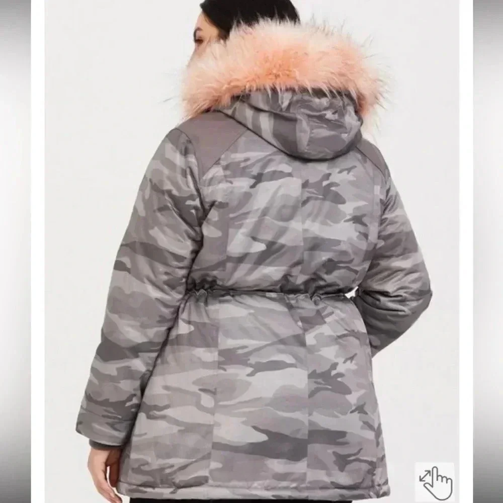 TORRID GRAY CAMO TWILL FUR LINED‎ PARKA WINTER JACKET 00
